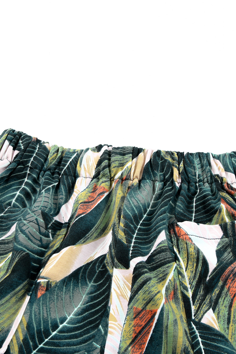 Green Leaves Print Drawstring Casual Elastic Waist Pocketed Shorts - LA Grand