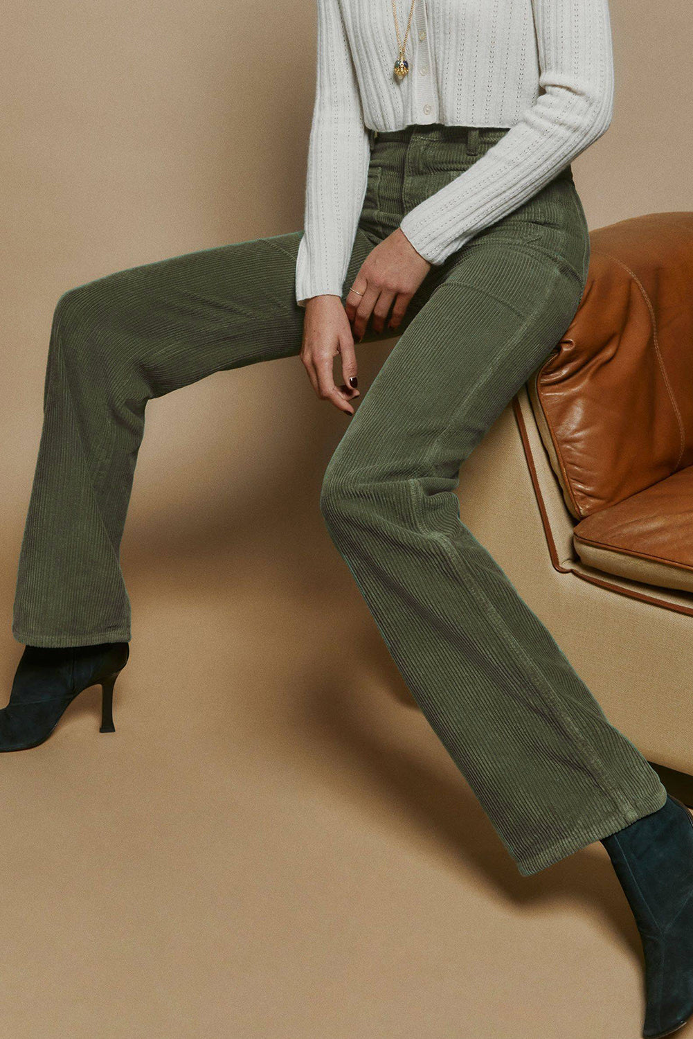 Green High Waist Square Pockets Corduroy Pants - LA Grand