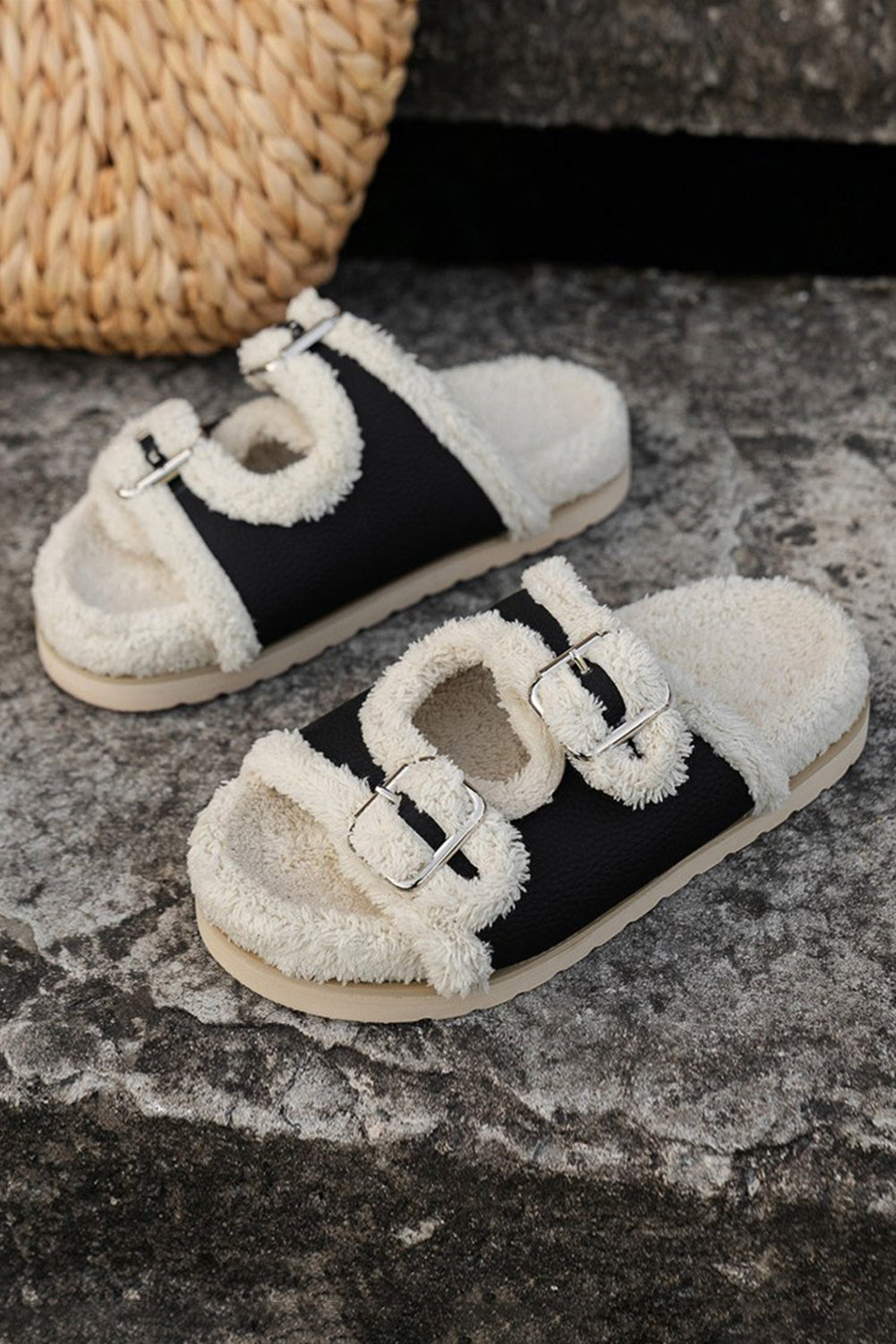 White Color Block Buckle Decor Fuzzy Slippers - LA Grand