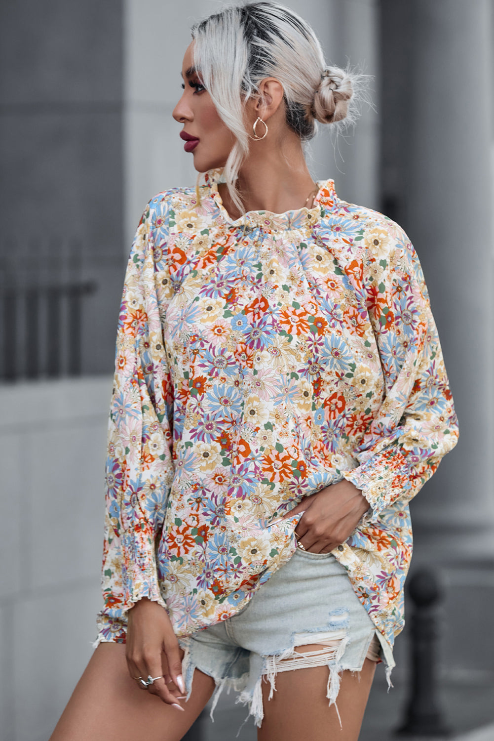 Multicolor Shirred Cuffs Bubble Sleeve Floral Blouse - LA Grand