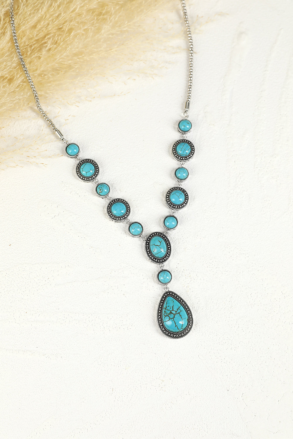 Green Crackle Turquoise Water Drop Accent Necklace - LA Grand