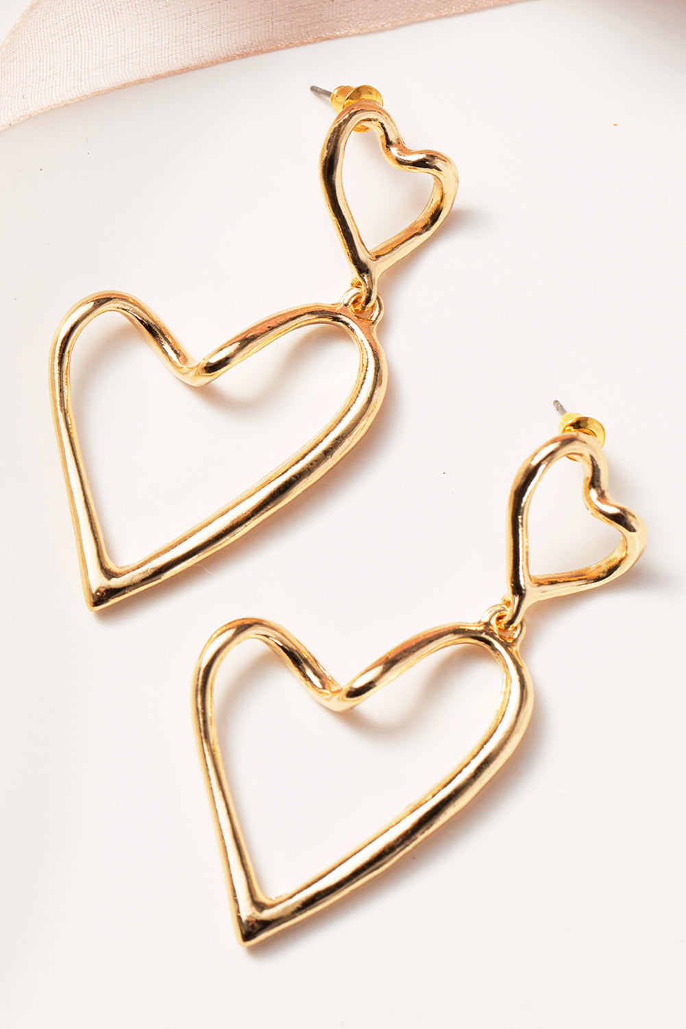 Gold Irregular Heart Shapes Alloy Stud Earrings - LA Grand