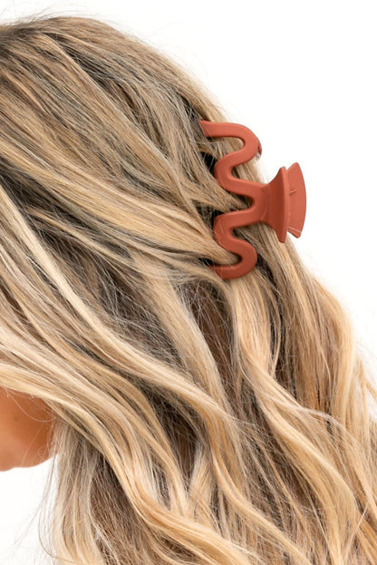 Brown Matte Wave Large Hair Clip - LA Grand