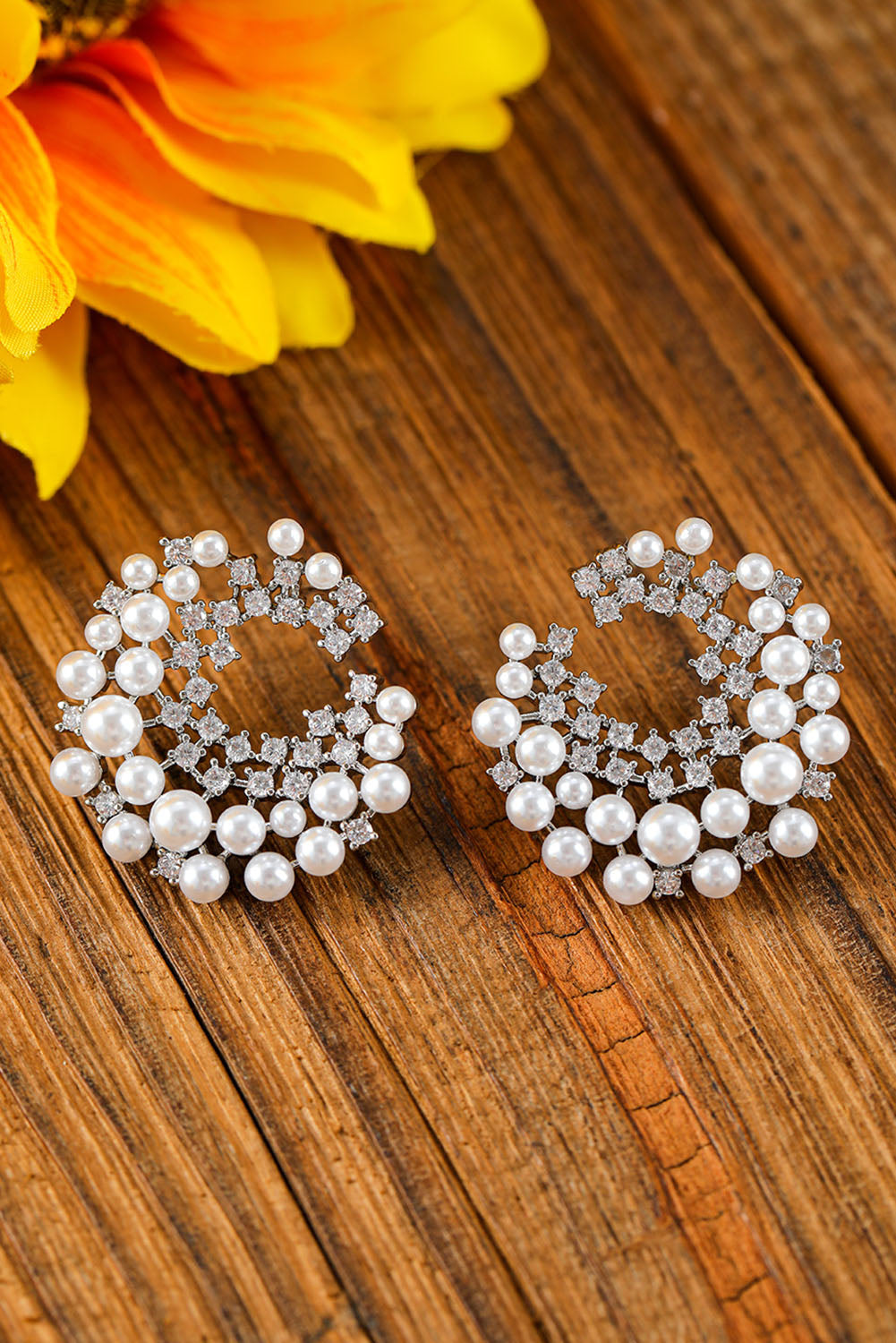 Silver Rhinestone Pearls Stud Earrings - LA Grand