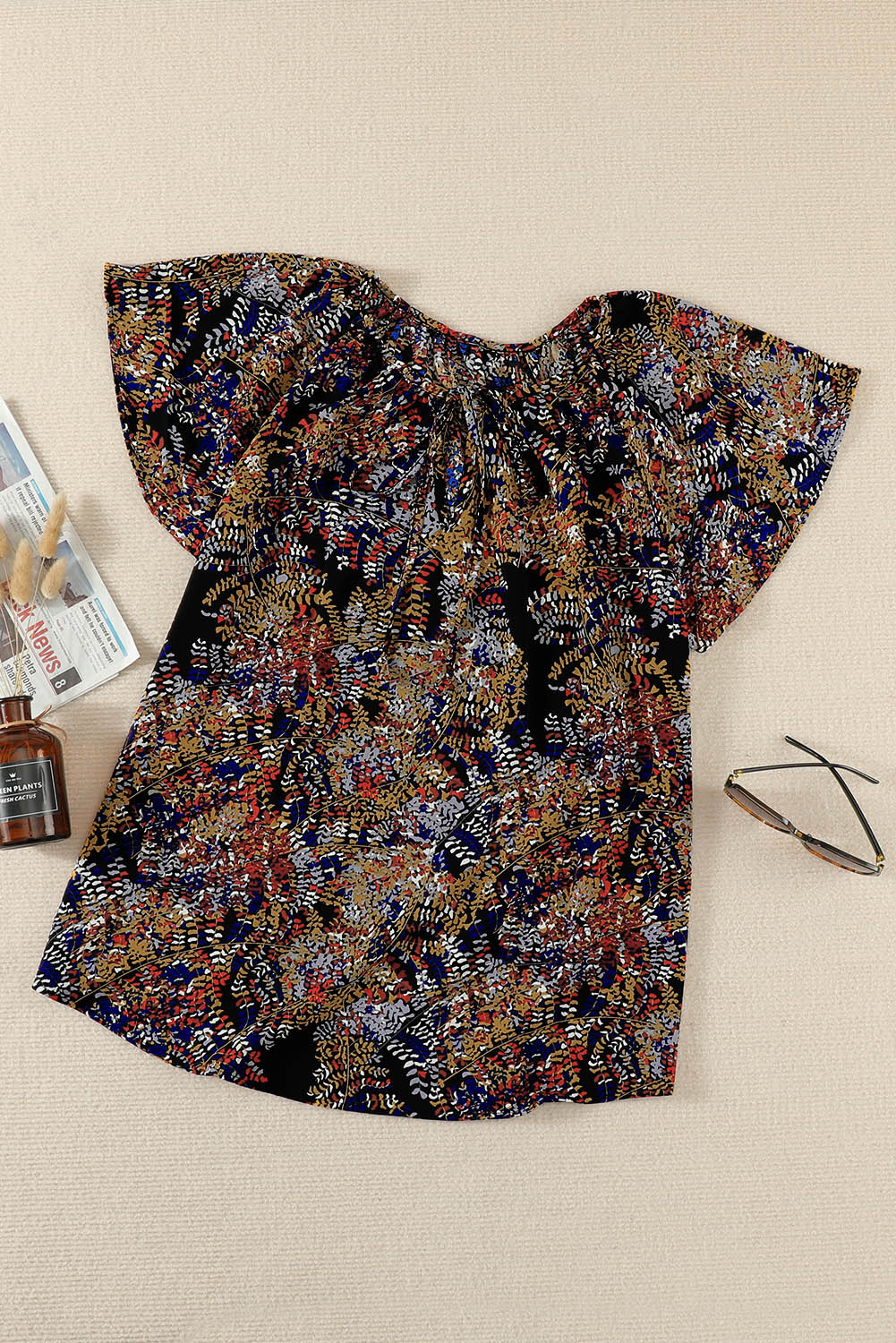 Multicolor V-neck Short Sleeve Fashion Print Fantasy Fluttering Blouse - LA Grand