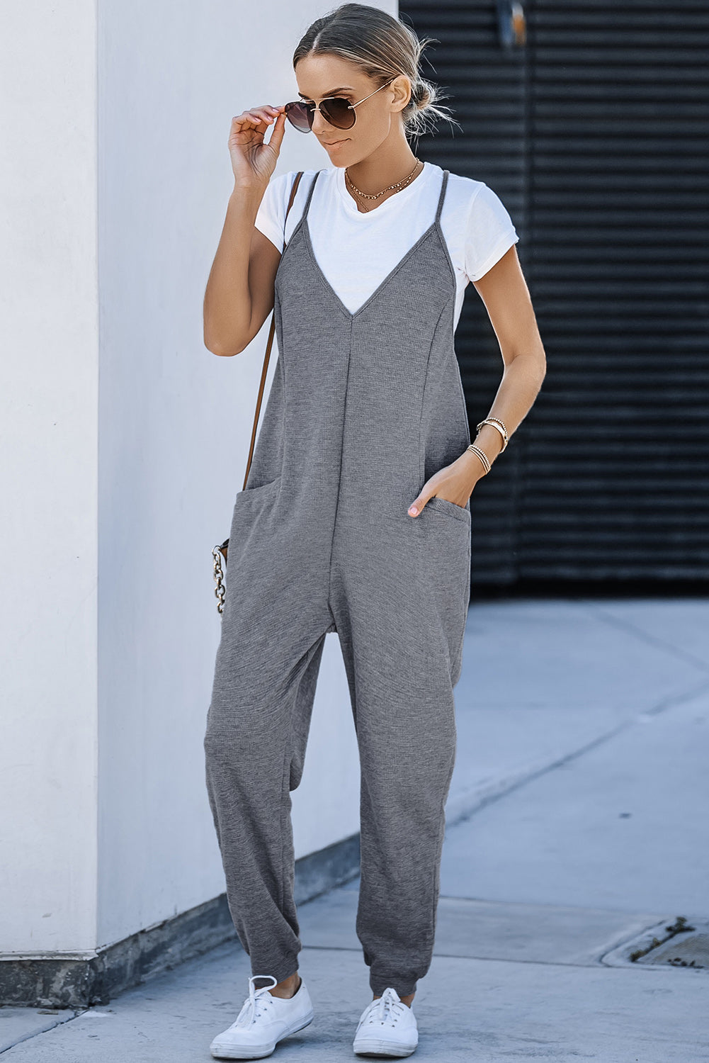 Blue Textured Sleeveless V-Neck Pocketed Casual Jumpsuit - LA Grand