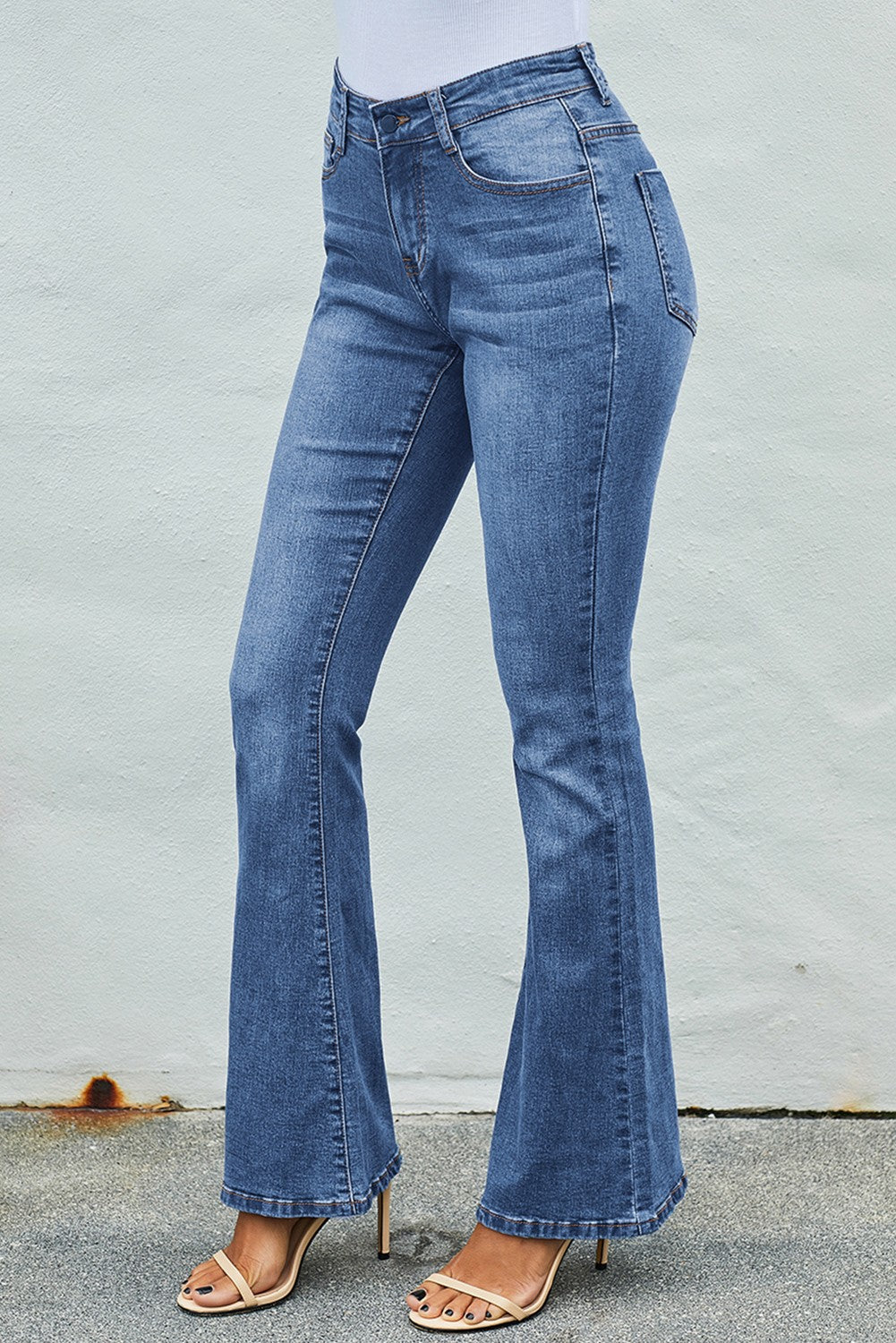 Light Blue Wash Vintage Wide Leg Jeans - LA Grand