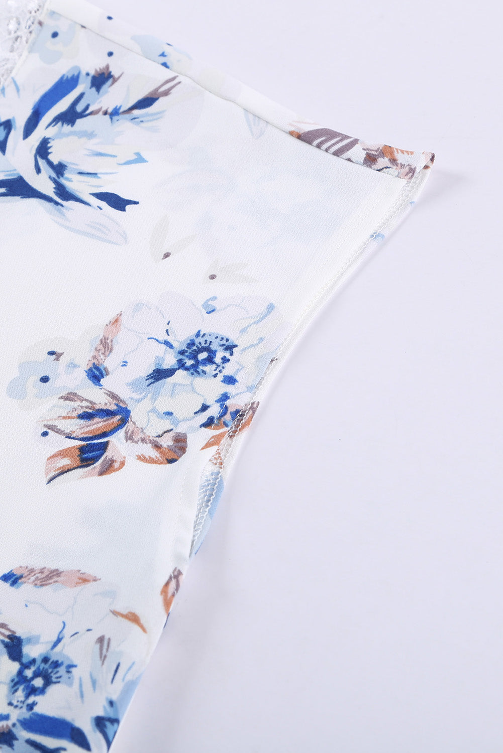 White White/Apricot Floral Scalloped V Neck Short Sleeves - LA Grand