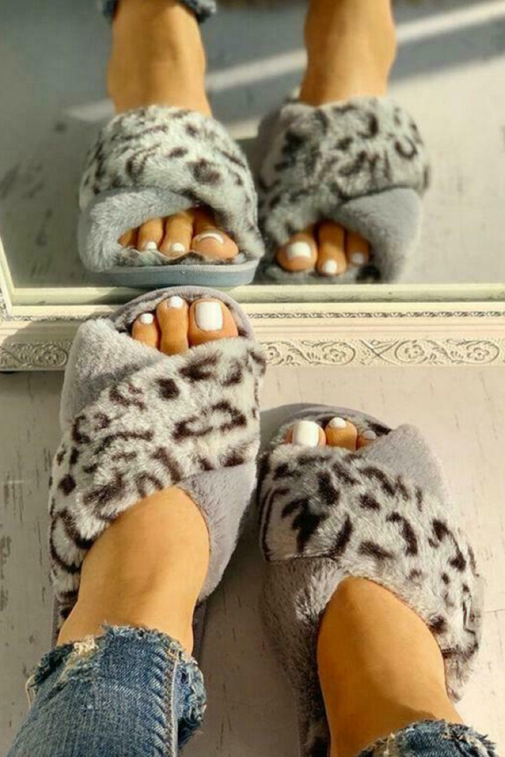 Brown Leopard Crossed Straps Furry Slippers - LA Grand