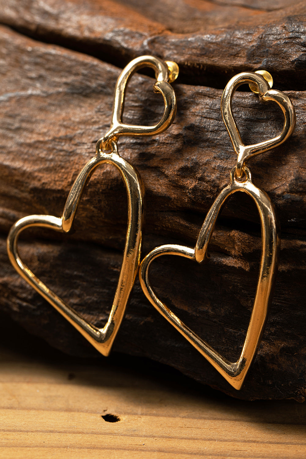 Gold Irregular Heart Shapes Alloy Stud Earrings - LA Grand