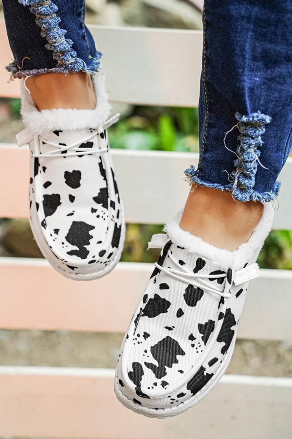 Bright White Cow Pattern Lace-up Decor Front Slip-on Flats - LA Grand